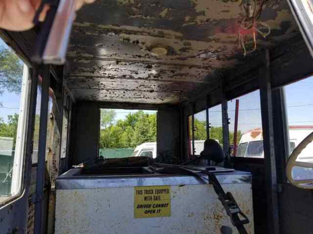 1965 International Harvester M1100 - photo 10