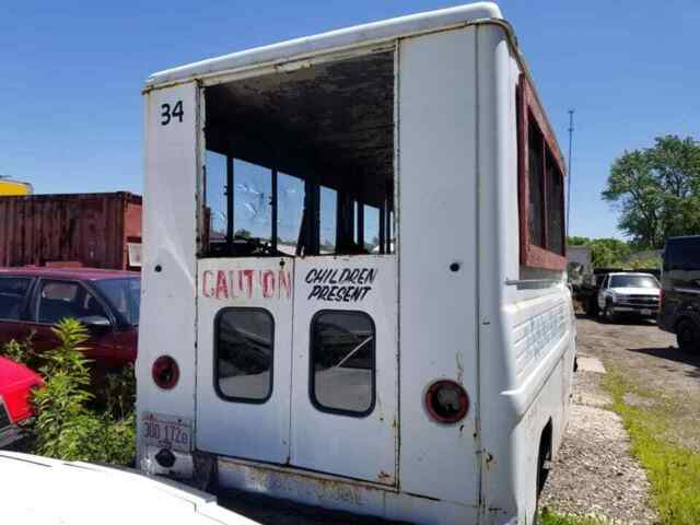 1965 International Harvester M1100 - photo 4