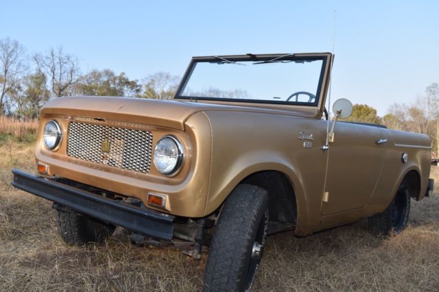 1965 International Harvester Scout Gold with white removable top - photo 5