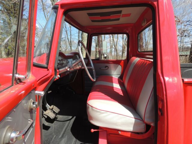 1965 International Harvester 1300D - photo 11