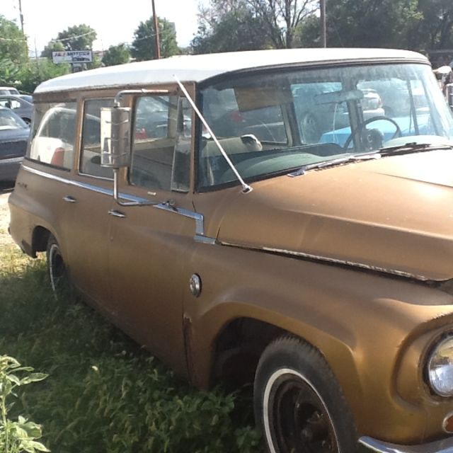 1965 International Harvester Travelalll - photo 2