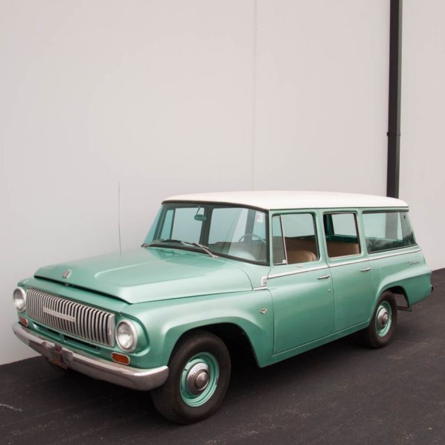 1965 International Travelall D1100, Highly Original, 304 V8, 4-spd, AC, POWER 1965 Other Makes Travelall D1100 Travelall D1100