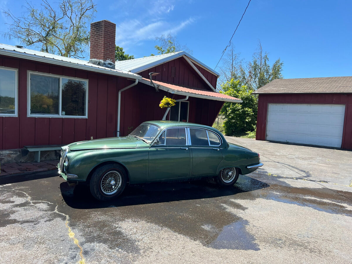 1965 Jaguar 3.8S MK2 - photo 9