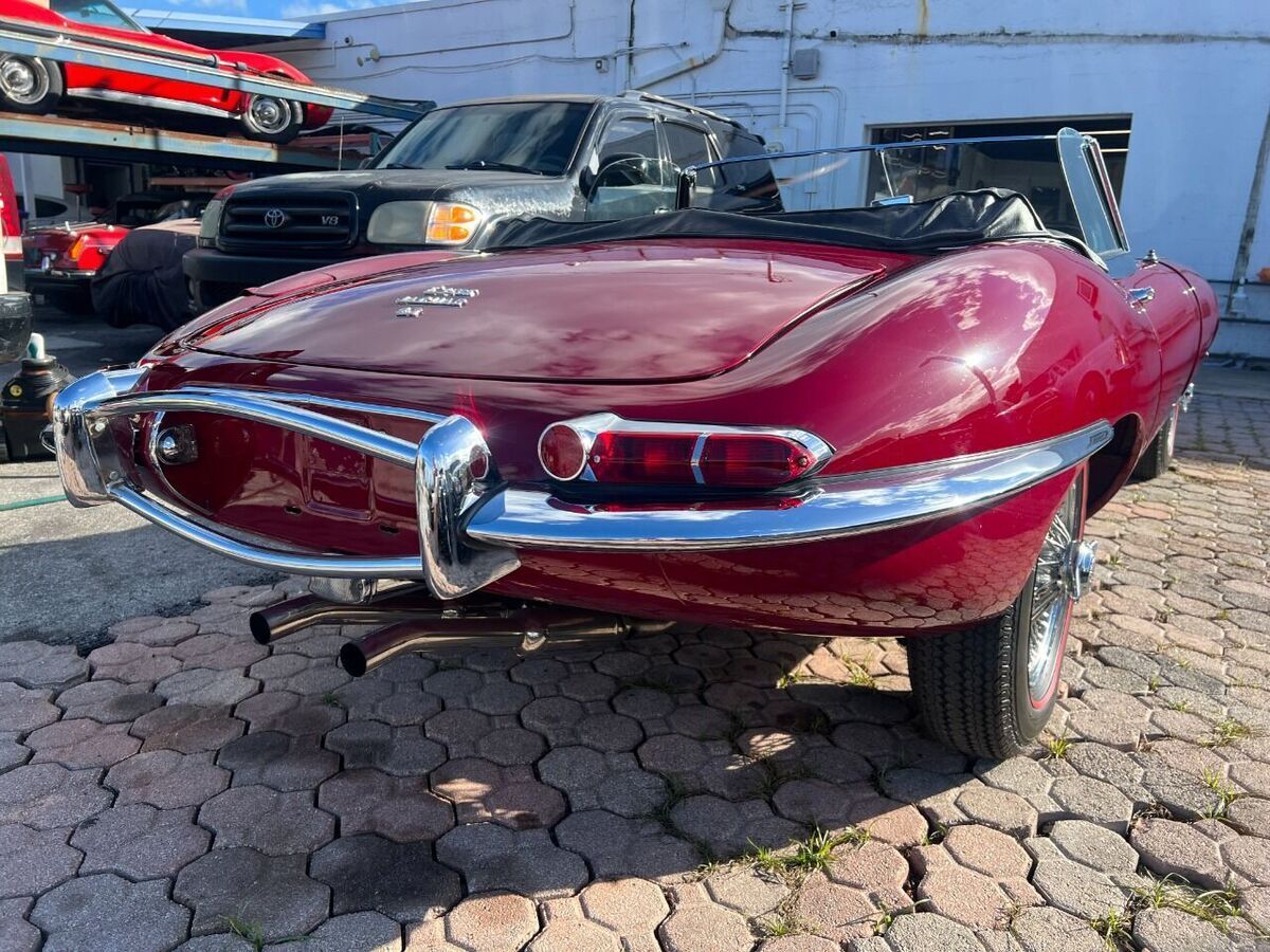 1965 Jaguar E-Type - photo 3