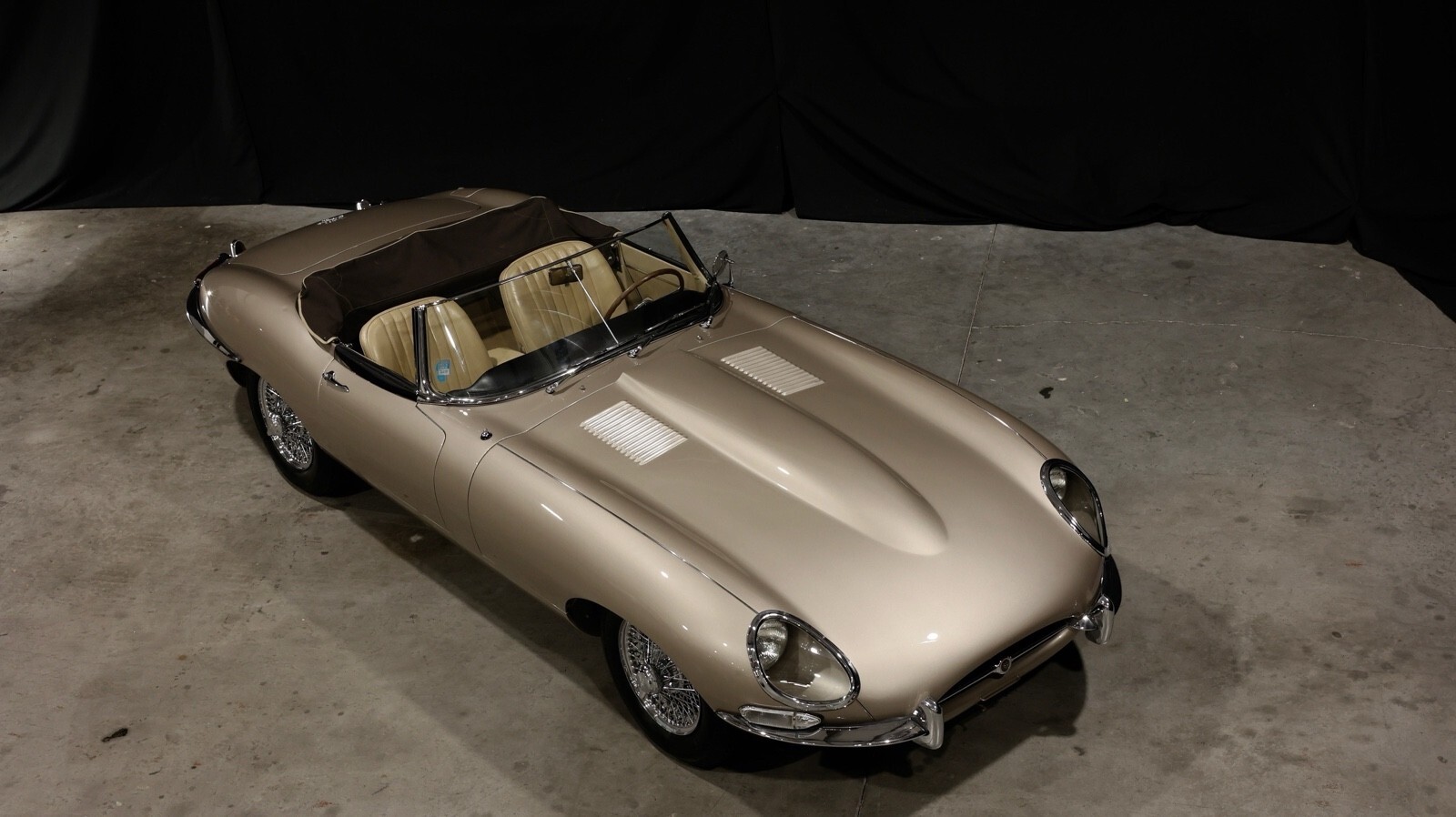 1965 Jaguar E Type 4.2 - photo 13