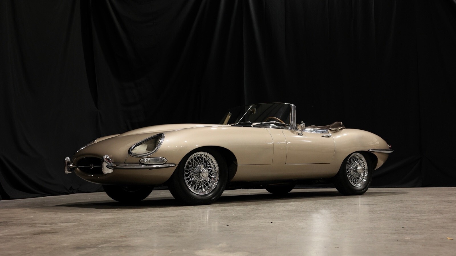 1965 Jaguar E Type 4.2 - photo 8