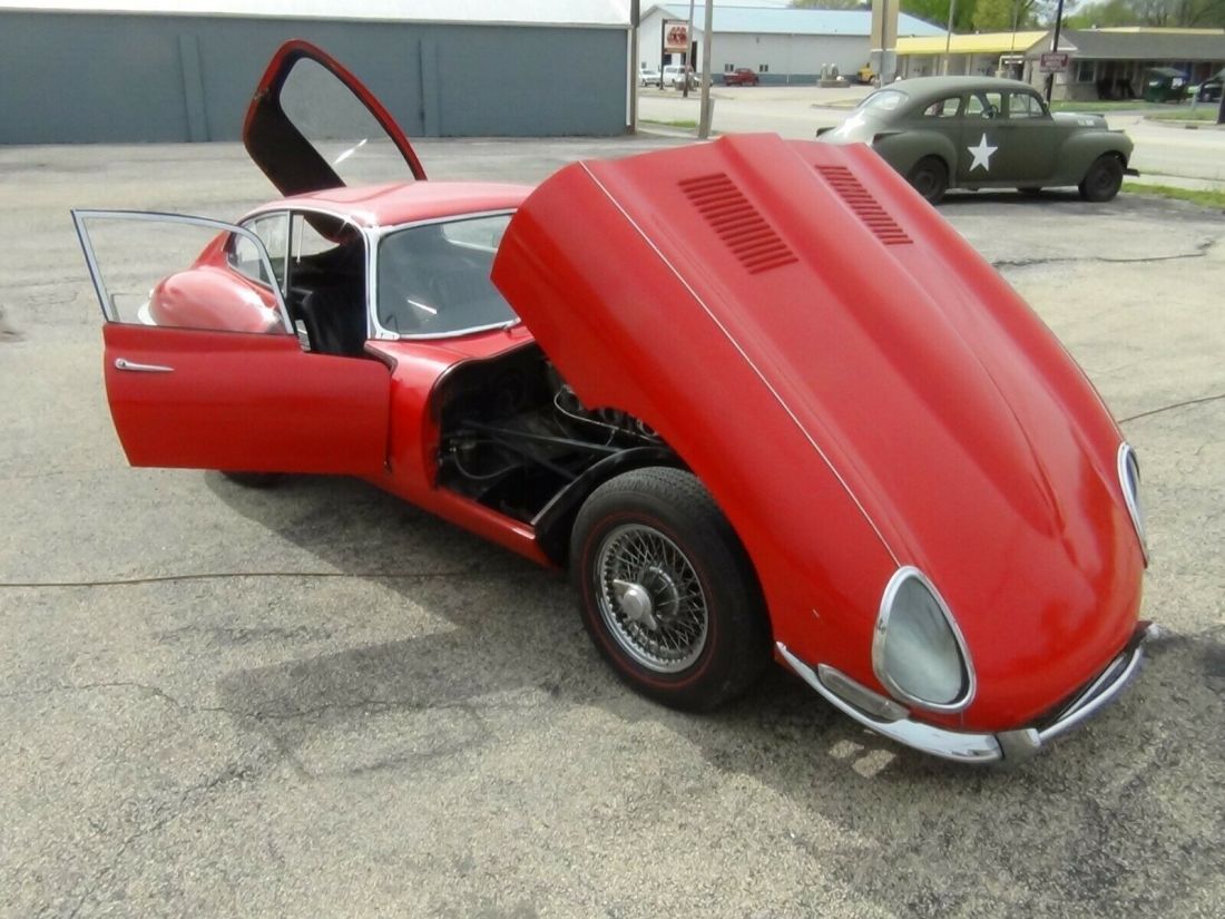 1965 Jaguar E-Type - photo 11