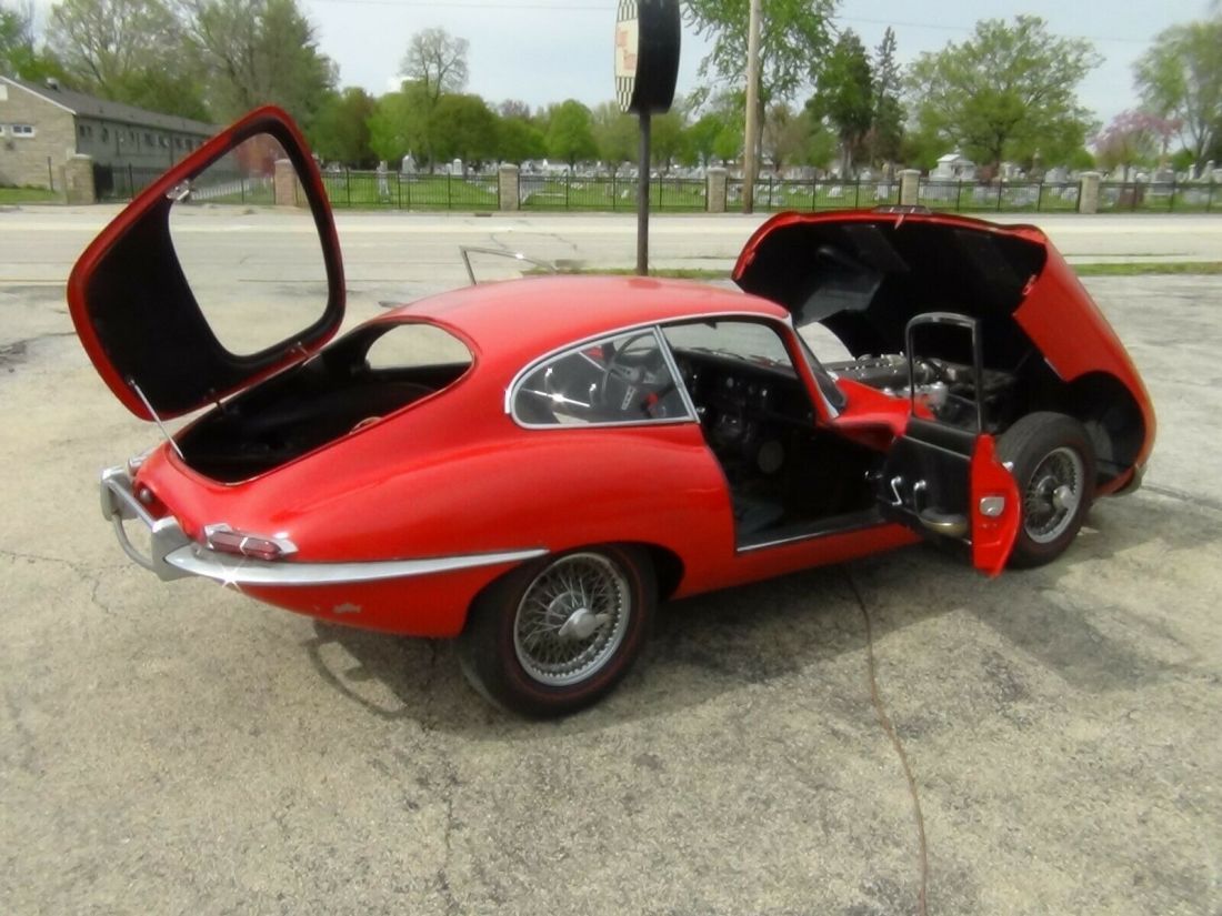 1965 Jaguar E-Type - photo 13