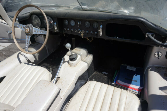 1965 Jaguar E-Type - photo 6