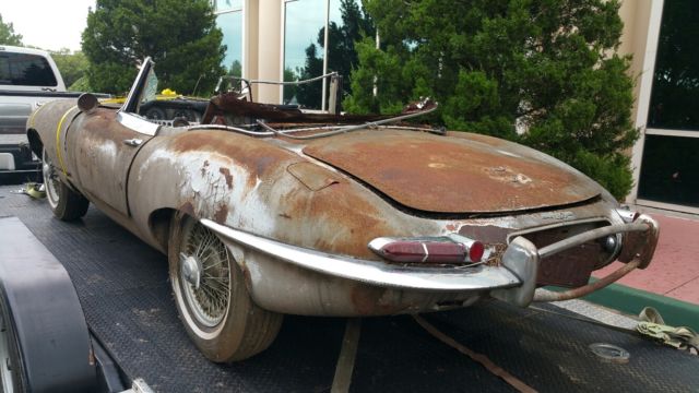 1965 Jaguar E-Type - photo 3
