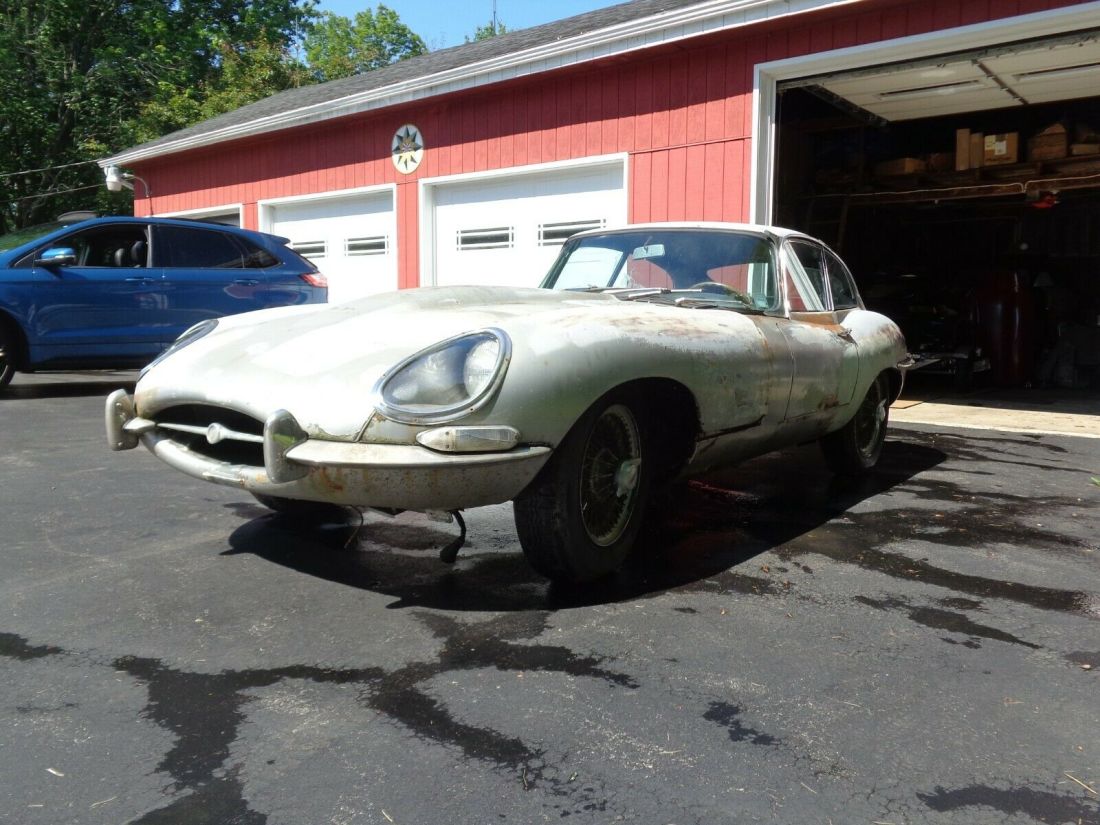 1965 Jaguar E-Type - photo 3