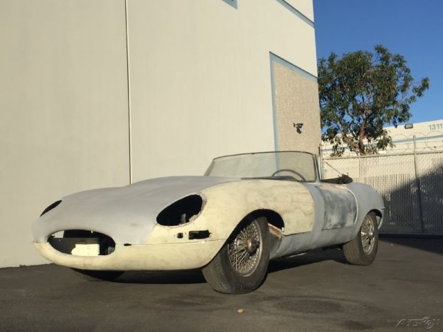 1965 Jaguar E-Type - photo 6