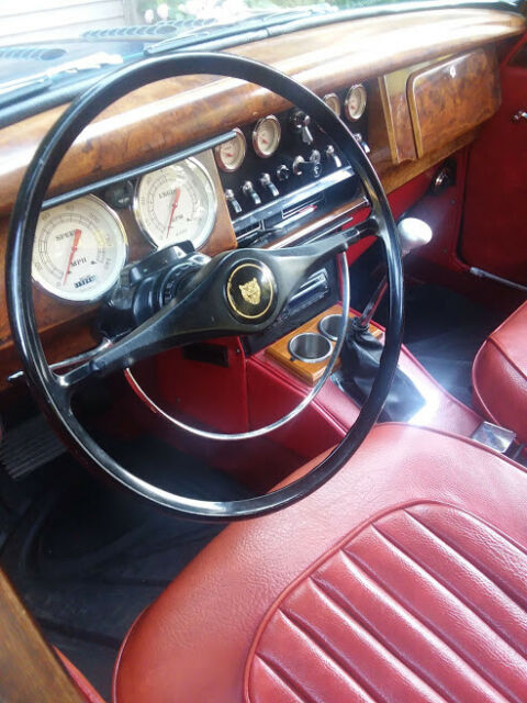 1965 Jaguar Mk2 4 door - photo 7