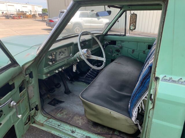 1965 Jeep J-200 - photo 4