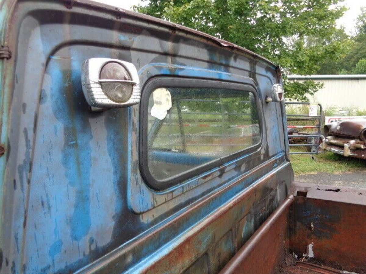 1969 Jeep J200 GLADIATOR 6 CYL 3 SPEED - photo 11