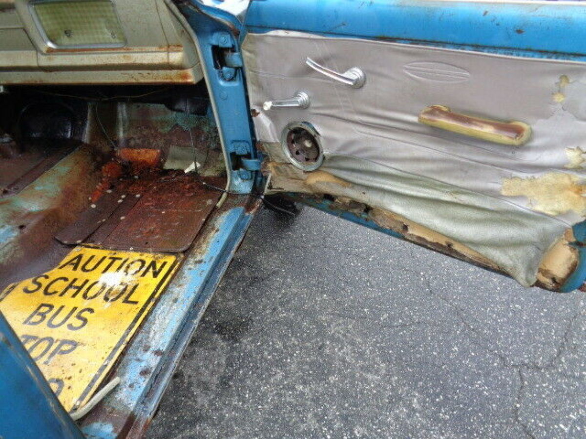 1969 Jeep J200 GLADIATOR 6 CYL 3 SPEED - photo 13