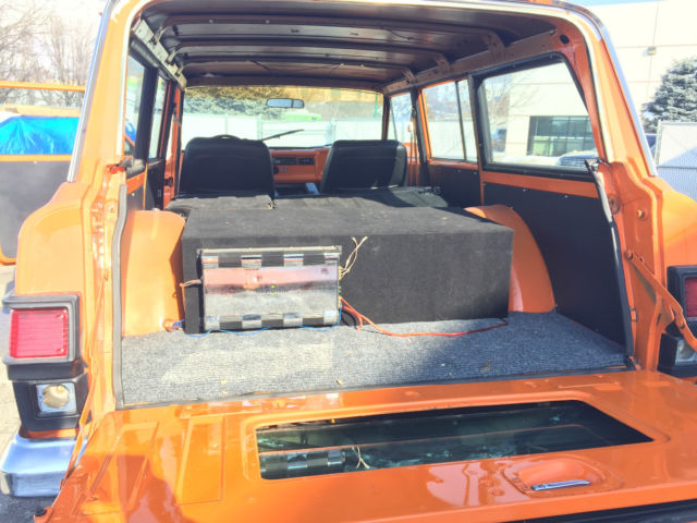 1965 Jeep Wagoneer - photo 5