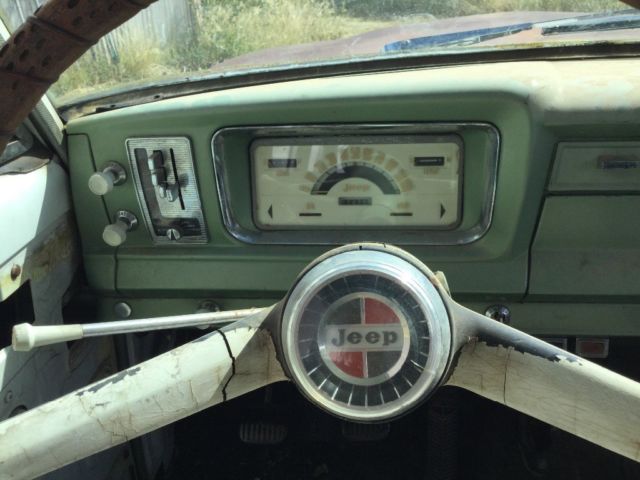 1965 Jeep Wagoneer - photo 6