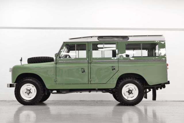 1965 Land Rover Defender Series-IIa - photo 6
