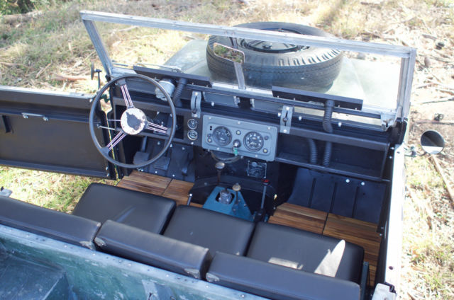 1965 Land Rover Defender - photo 7
