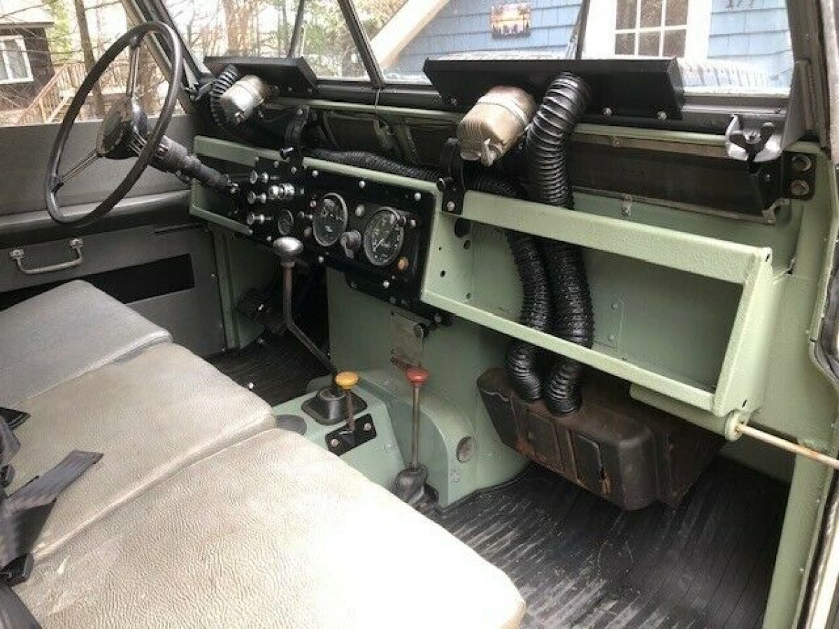 1965 Land Rover Series IIA - photo 11