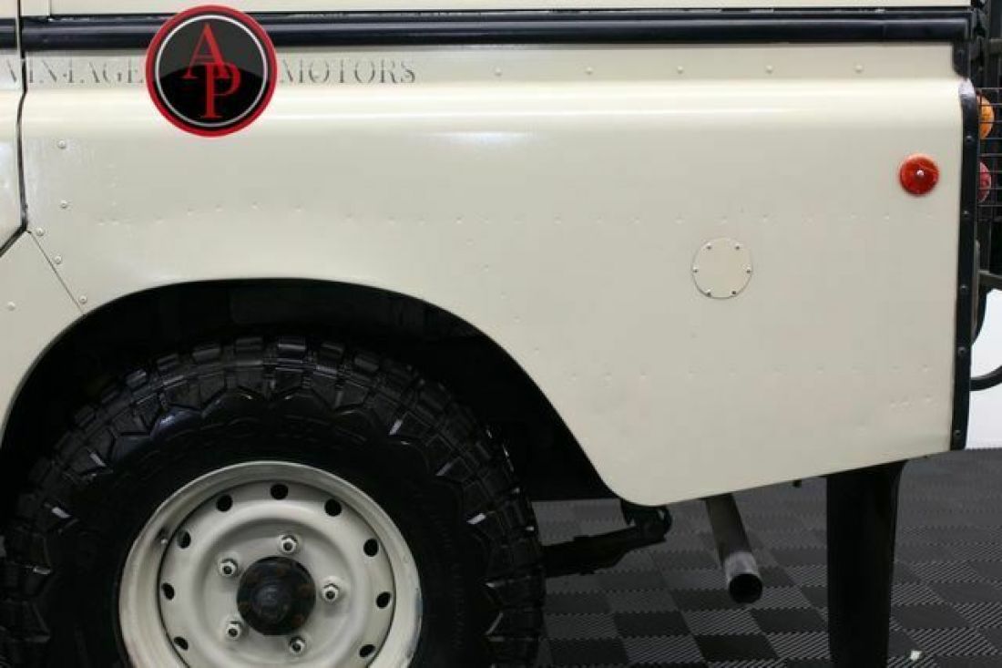 1965 Land Rover SERIES SERIES II 109 4 DOOR! - photo 12