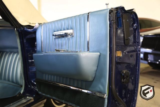 1965 Lincoln Continental -- - photo 12