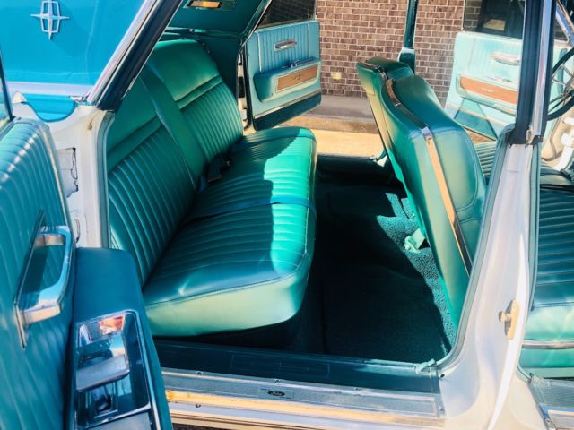 1965 Lincoln Continental - photo 13