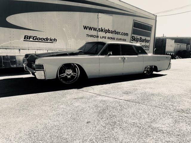 1965 Lincoln Continental - photo 2