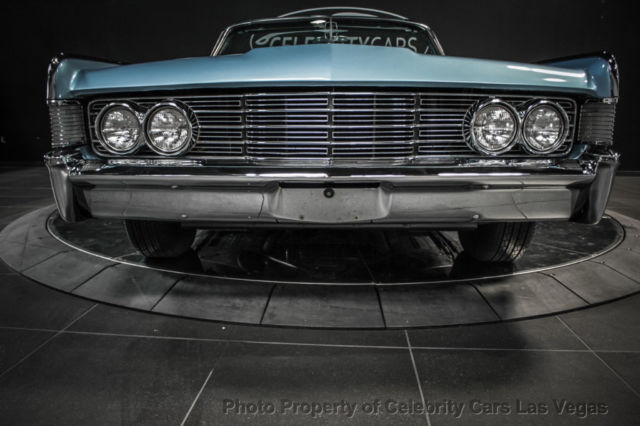 1965 Lincoln Continental - photo 10