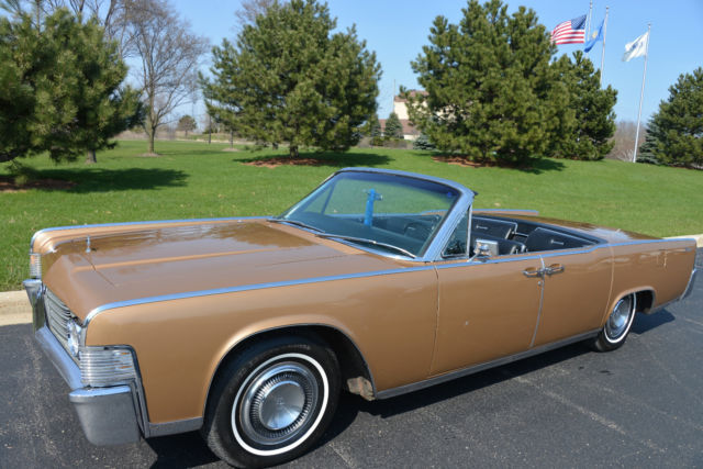 1965 Lincoln Continental - photo 10