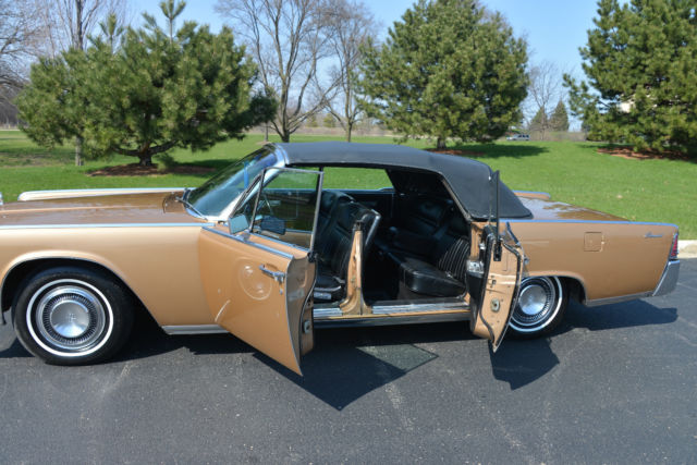 1965 Lincoln Continental - photo 3