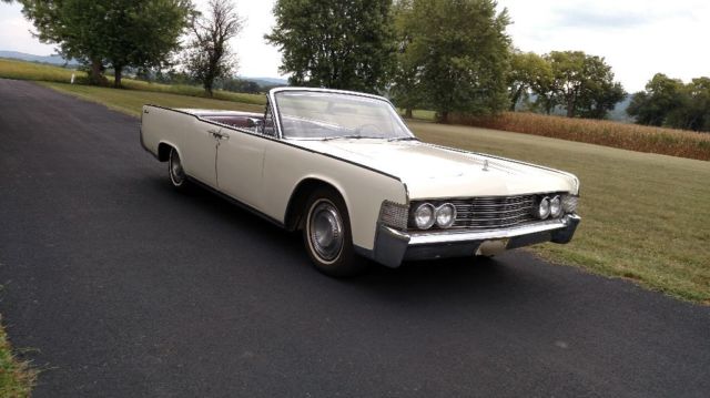 1965 Lincoln Continental Convertible 430 CI V8 Automatic 1965 Lincoln Continental Convertible