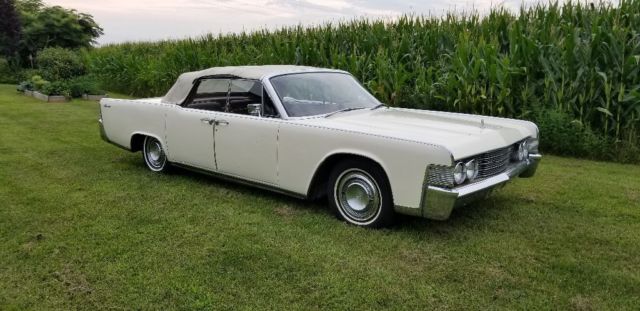 1965 Lincoln Continental Convertible - photo 6