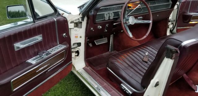 1965 Lincoln Continental Convertible - photo 7