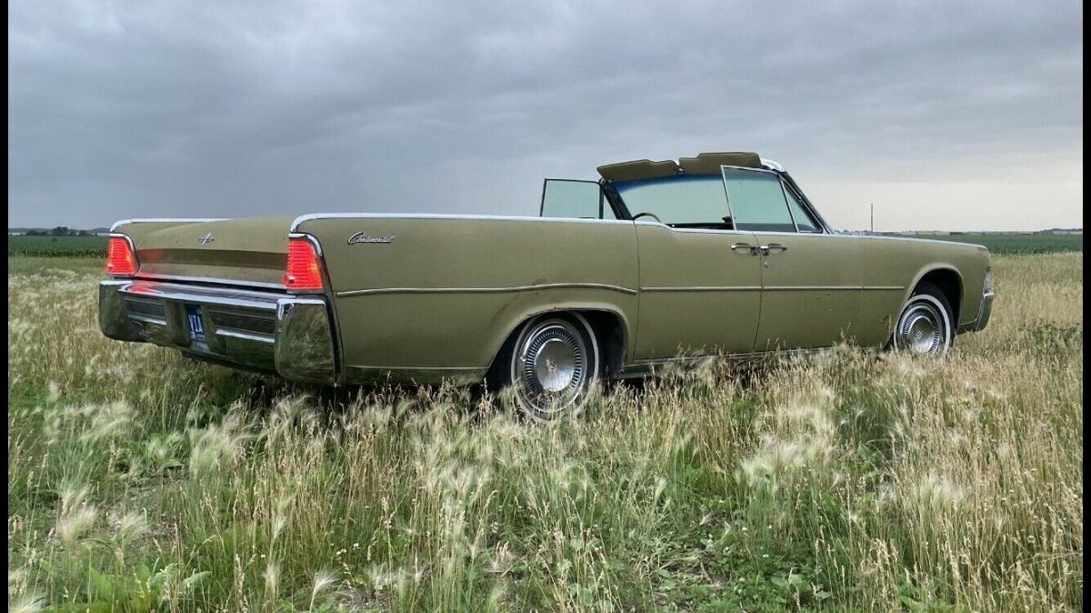 1965 Lincoln Continental