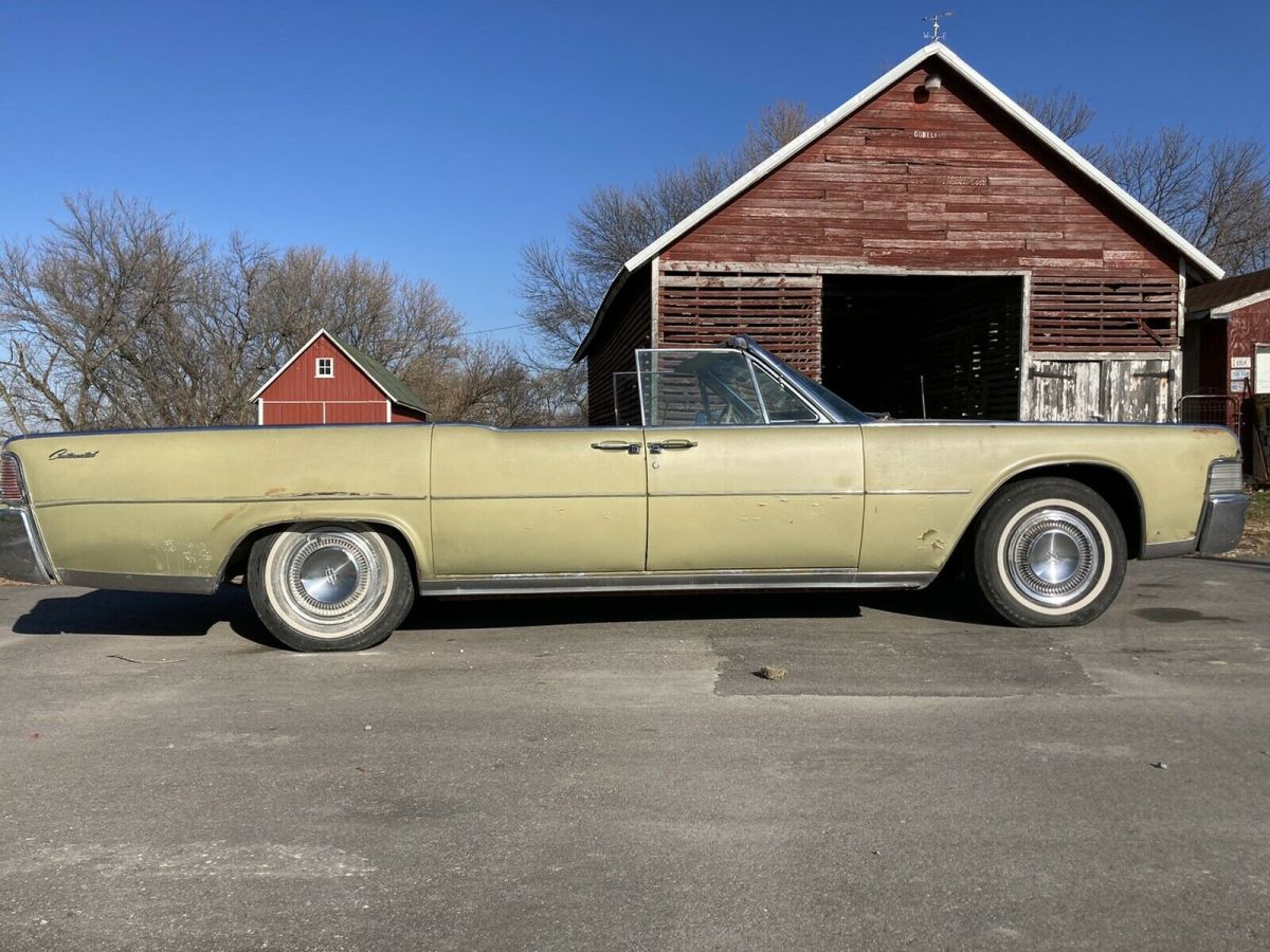 1965 Lincoln Continental - photo 13