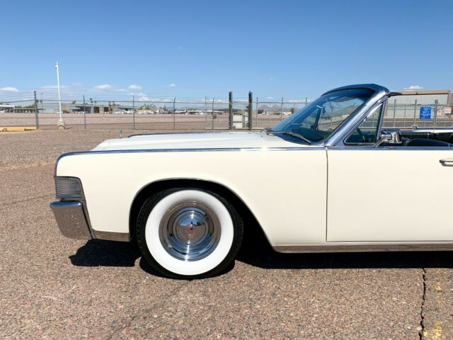 1965 Lincoln Continental Convertible - photo 13
