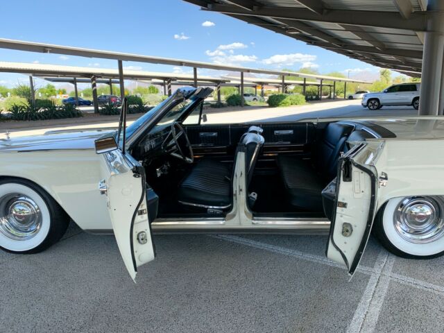 1965 Lincoln Continental Convertible - photo 5
