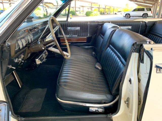 1965 Lincoln Continental Convertible - photo 6