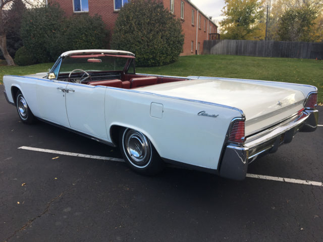 1965 Lincoln Continental - photo 10