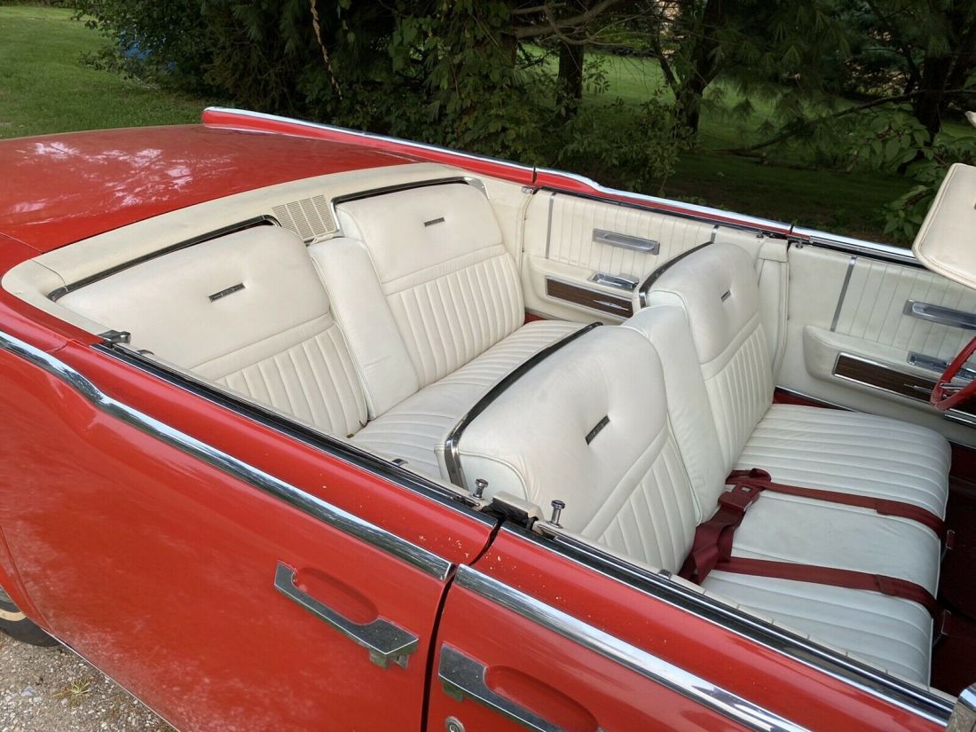 1965 Lincoln Continental - photo 11