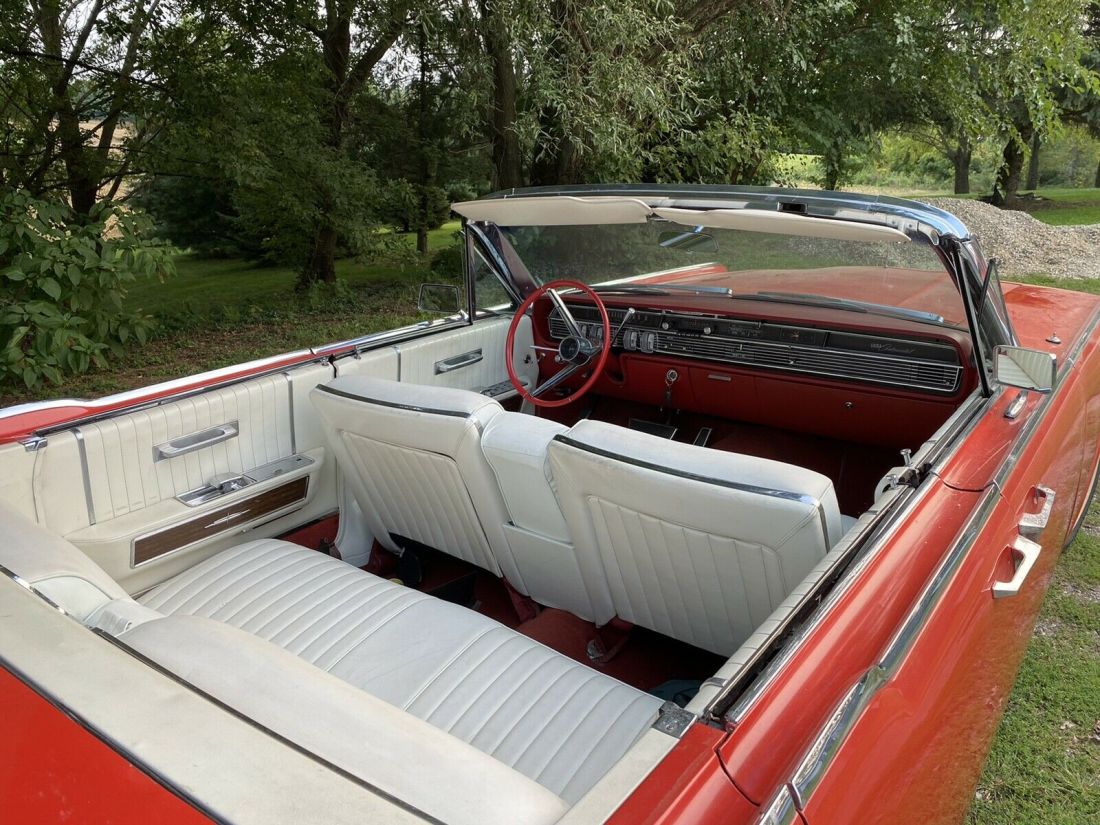 1965 Lincoln Continental - photo 12
