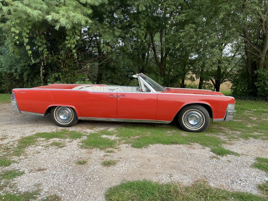 1965 Lincoln Continental - photo 13