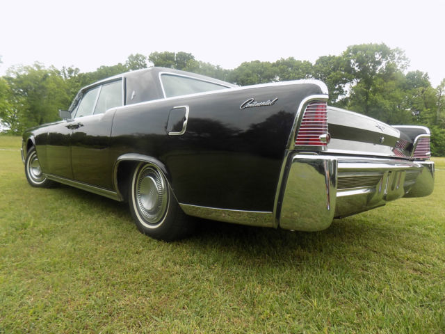 1965 Lincoln Continental Lehmann Peterson Limousine - photo 3