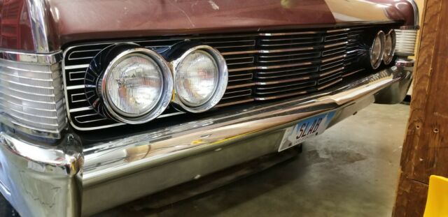 1965 Lincoln Continental - photo 2