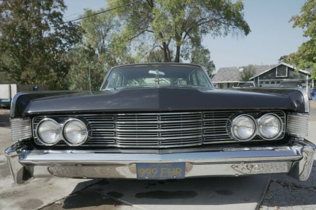 1965 Lincoln Continental - photo 2
