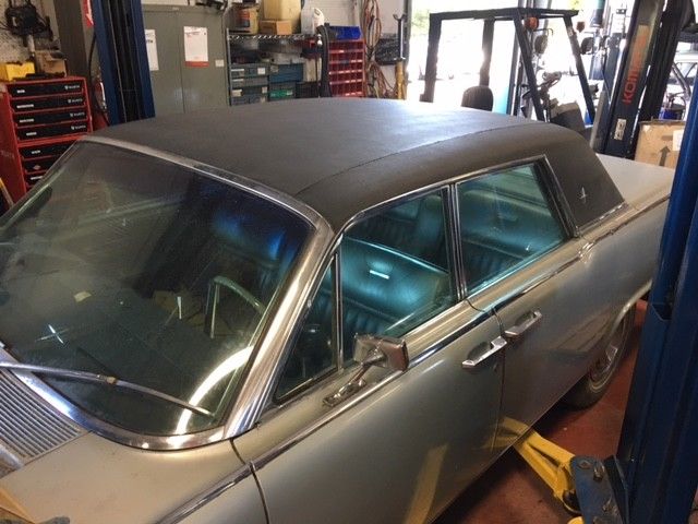 1965 Lincoln Continental Sedan - photo 4