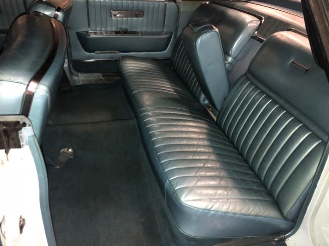 1965 Lincoln Continental - photo 12
