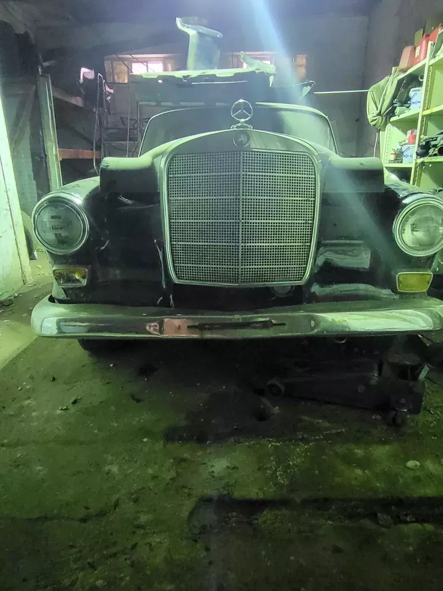 1965 Mercedes 190D Fintail Sedan 1965 Mercedes-Benz 190-Series